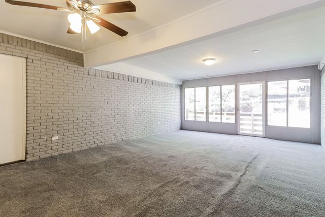 4821 Ashbrook Road, Dallas, TX 75227