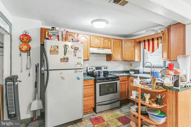 2346 KENSINGTON ST, Harrisburg, PA 17104