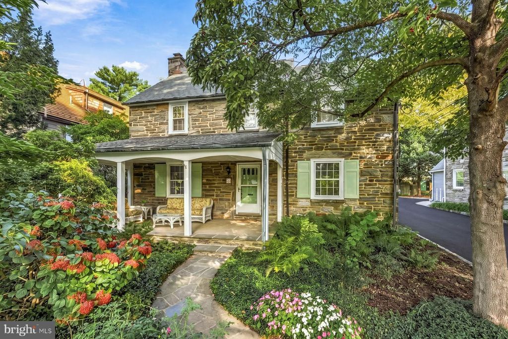 35 OVERHILL RD, Bala Cynwyd, PA 19004 — exterior