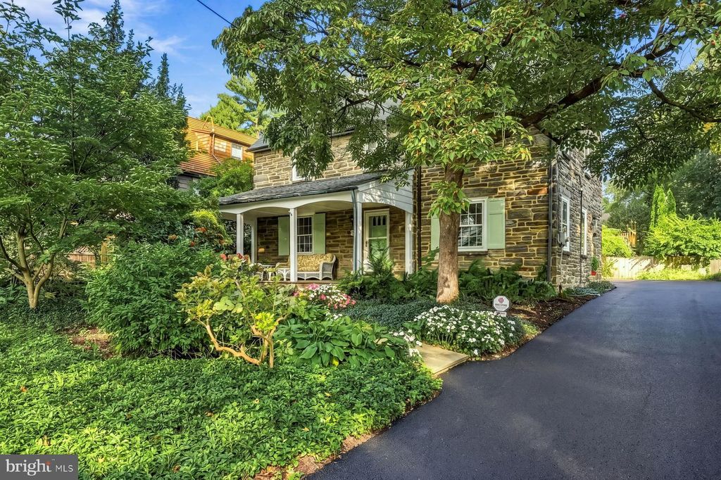 35 OVERHILL RD, Bala Cynwyd, PA 19004 — photo 3