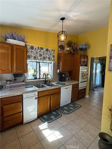 6465 Archer, Jurupa Valley, CA 92509