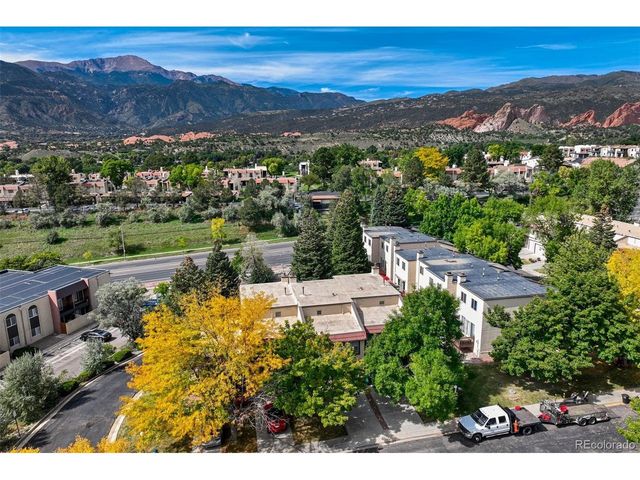 2242 Villa Rosa Dr, Colorado Springs, CO 80904