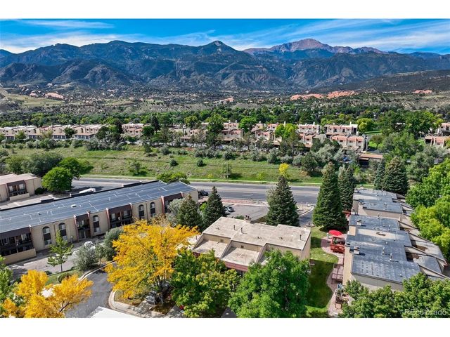 2242 Villa Rosa Dr, Colorado Springs, CO 80904