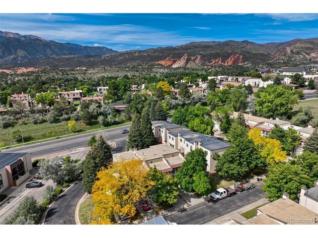 2242 Villa Rosa Dr, Colorado Springs, CO 80904