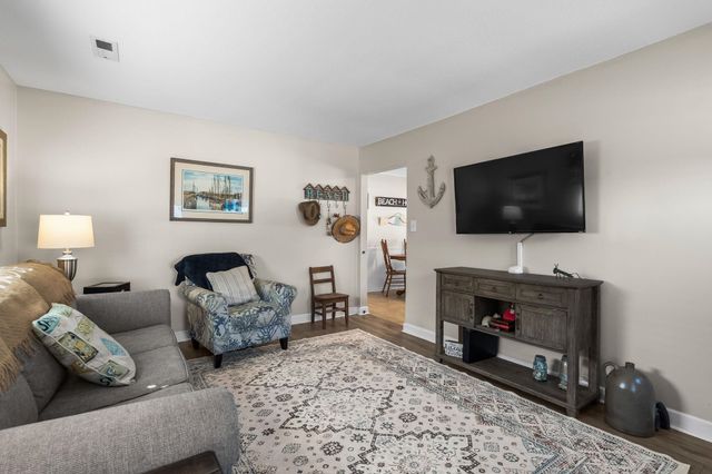 715 Cypress Dr., Surfside Beach, SC 29575