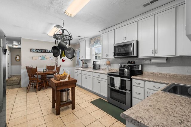 715 Cypress Dr., Surfside Beach, SC 29575