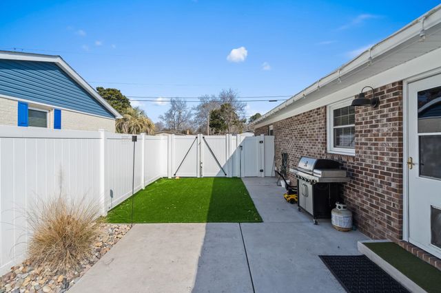 715 Cypress Dr., Surfside Beach, SC 29575