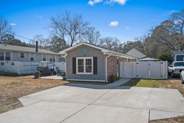 715 Cypress Dr., Surfside Beach, SC 29575