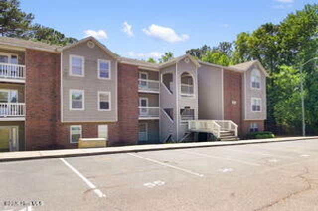 663 Bartons Landing Place 14, Fayetteville, NC 28314