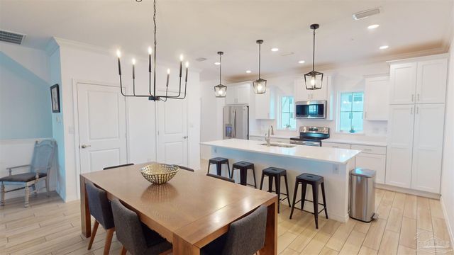 14233 Beach Heather Ct, Pensacola, FL 32507