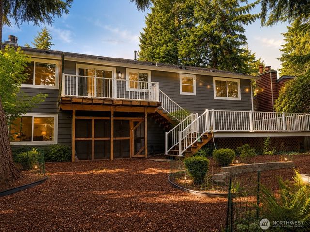 33700 33rd Place SW, Federal Way, WA 98023