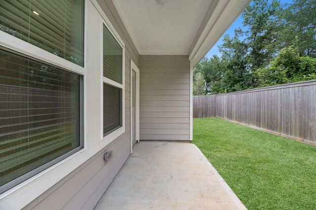 1106 Kinsey Wilderness Lane, Conroe, TX 77301