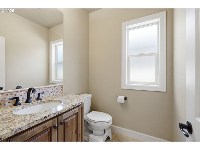 10507 Nw 32ND Dr, Vancouver, WA 98685