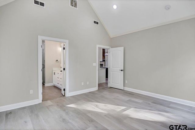 2010 Locklear Ln, Tyler, TX 75703