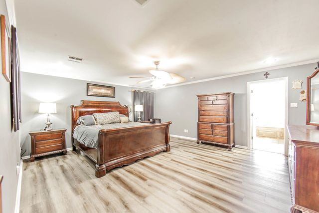 113 Nottingham Trail, Houma, LA 70360