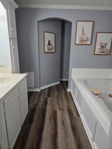 113 Nottingham Trail, Houma, LA 70360