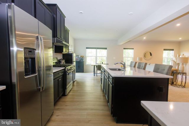 8734 GREENWAY DR, Spotsylvania, VA 22551