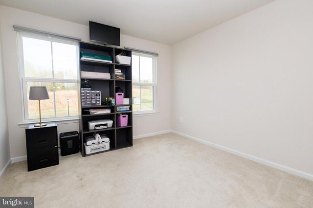 8734 GREENWAY DR, Spotsylvania, VA 22551