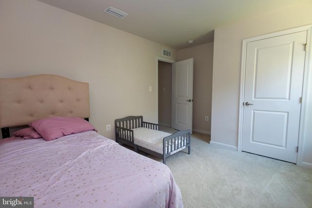 8734 GREENWAY DR, Spotsylvania, VA 22551