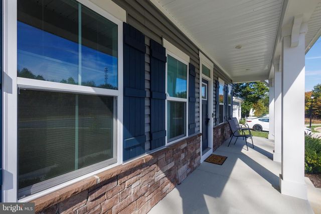 8734 GREENWAY DR, Spotsylvania, VA 22551