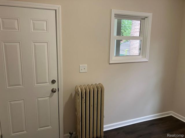 1127 Minnie Street, Port Huron, MI 48060