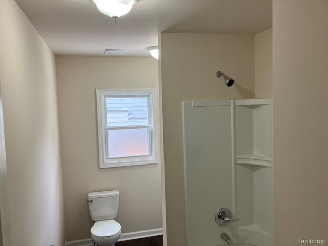 1127 Minnie Street, Port Huron, MI 48060