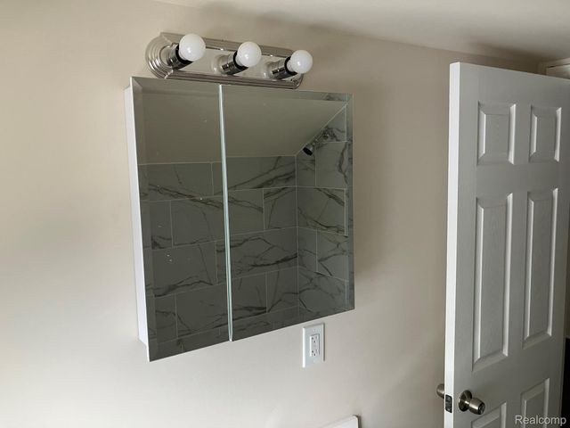 1127 Minnie Street, Port Huron, MI 48060