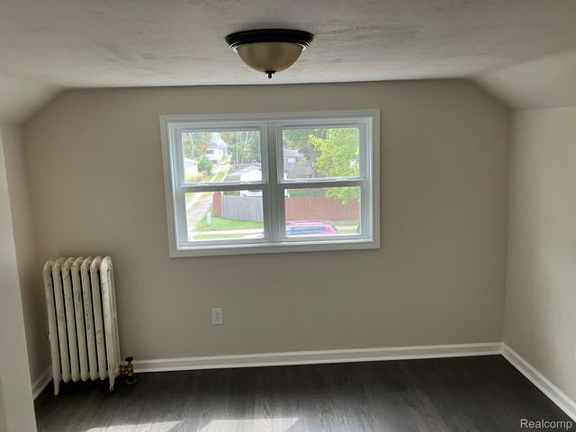 1127 Minnie Street, Port Huron, MI 48060