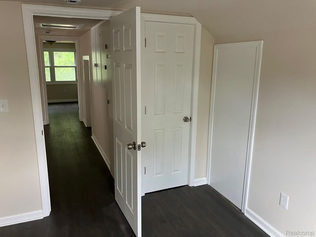 1127 Minnie Street, Port Huron, MI 48060