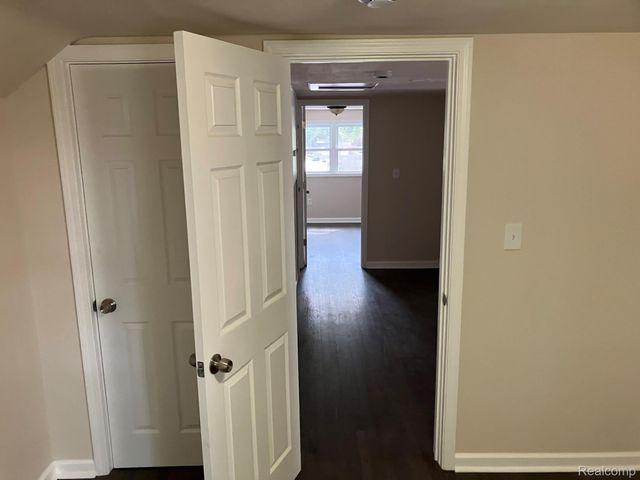 1127 Minnie Street, Port Huron, MI 48060