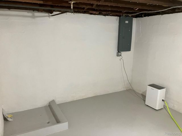 1127 Minnie Street, Port Huron, MI 48060