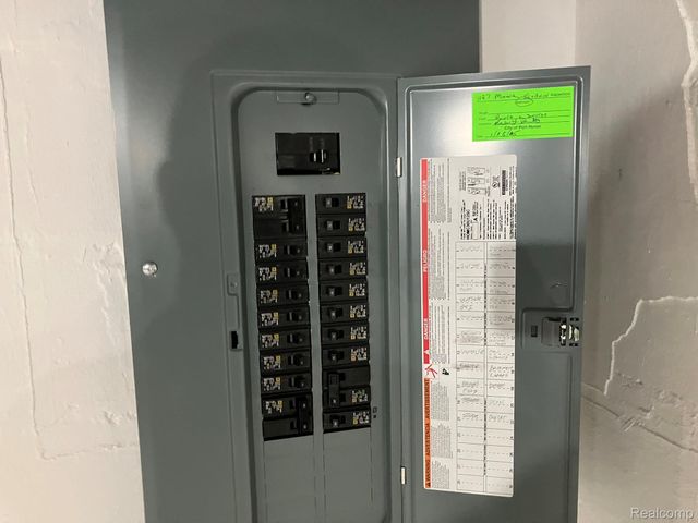 1127 Minnie Street, Port Huron, MI 48060