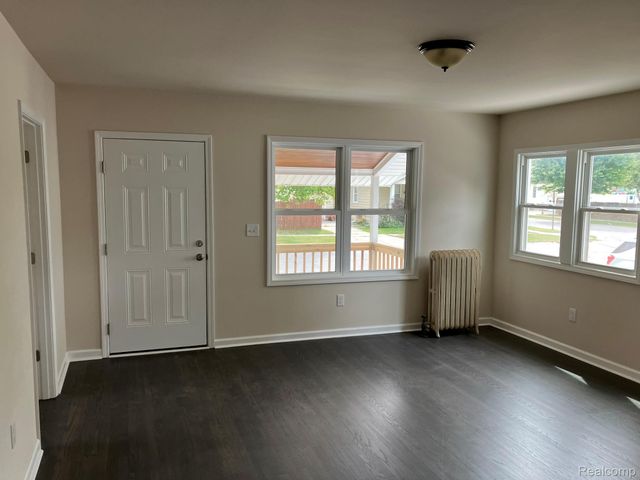 1127 Minnie Street, Port Huron, MI 48060