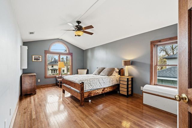 206 Wood STREET, Walworth, WI 53184