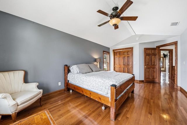 206 Wood STREET, Walworth, WI 53184