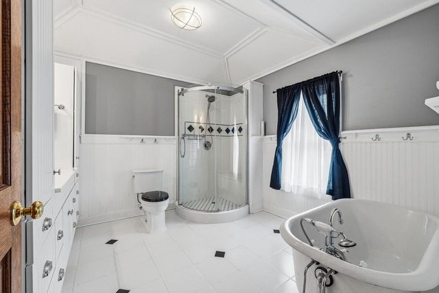 206 Wood STREET, Walworth, WI 53184