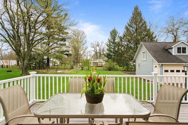 206 Wood STREET, Walworth, WI 53184