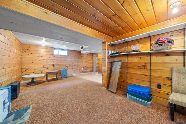 206 Wood STREET, Walworth, WI 53184