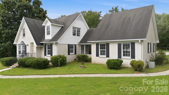 3343 Olde Creek Trail, Matthews, NC 28105