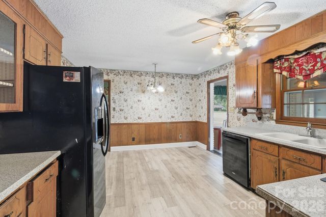 3343 Olde Creek Trail, Matthews, NC 28105