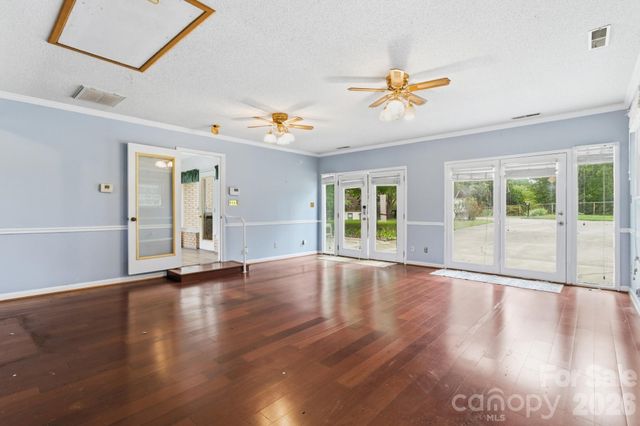 3343 Olde Creek Trail, Matthews, NC 28105