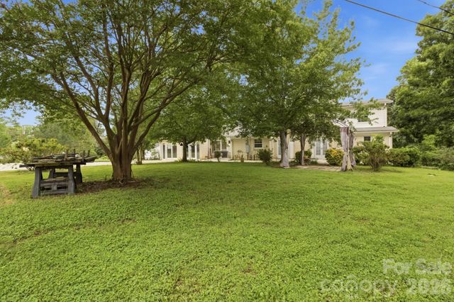 3343 Olde Creek Trail, Matthews, NC 28105