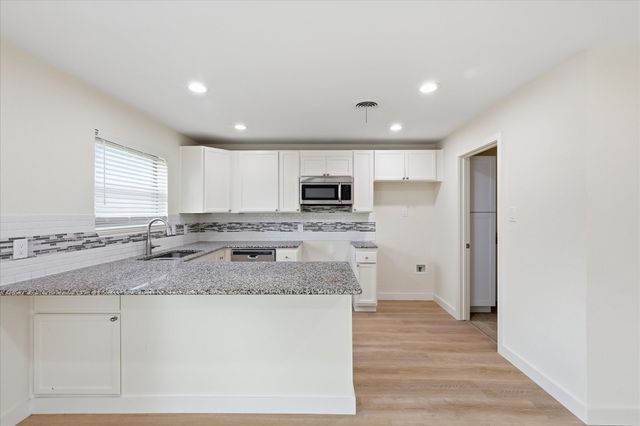 12135 Amsterdam Road, Farmers Branch, TX 75234