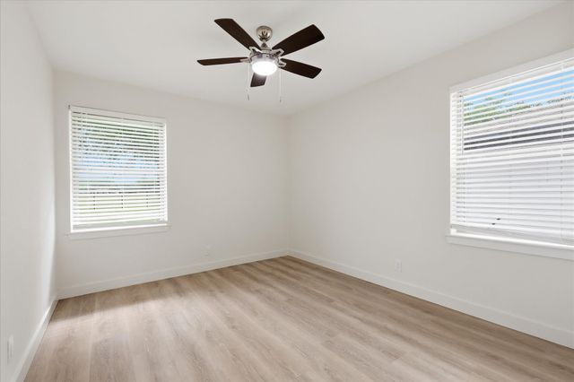 12135 Amsterdam Road, Farmers Branch, TX 75234