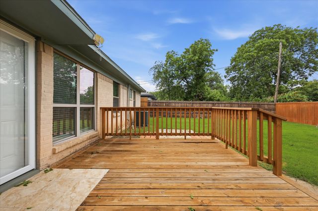 12135 Amsterdam Road, Farmers Branch, TX 75234