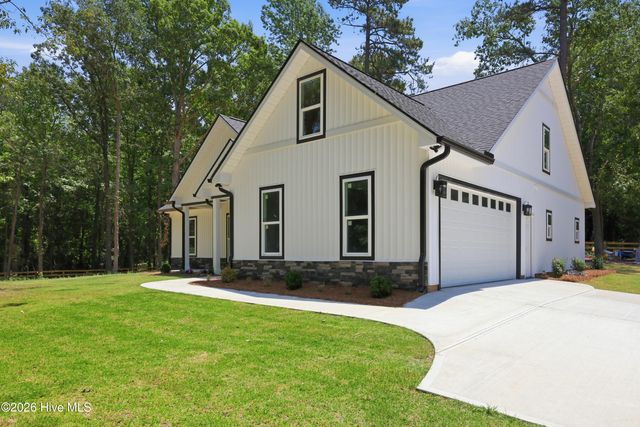 6088 Highway 24-27, Carthage, NC 28327