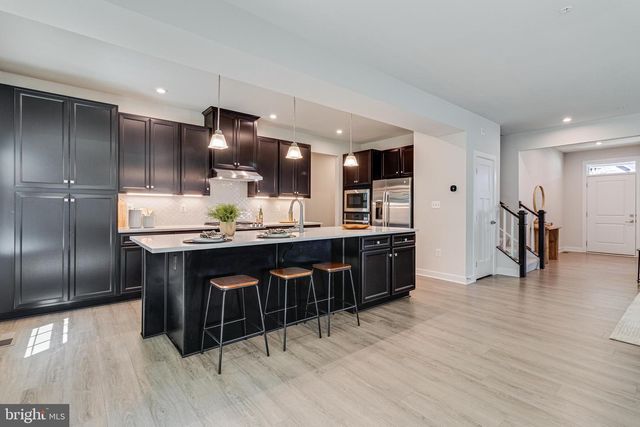 9731 PASSAGE DR, Upper Marlboro, MD 20772