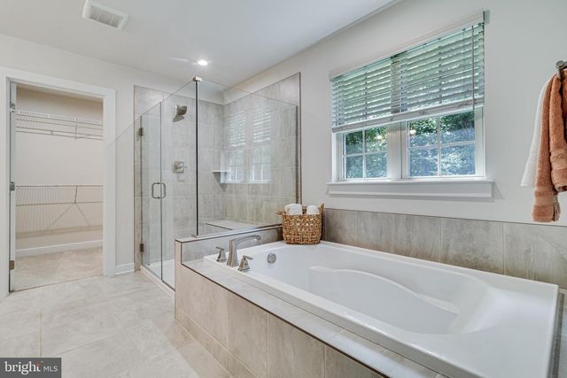 9731 PASSAGE DR, Upper Marlboro, MD 20772