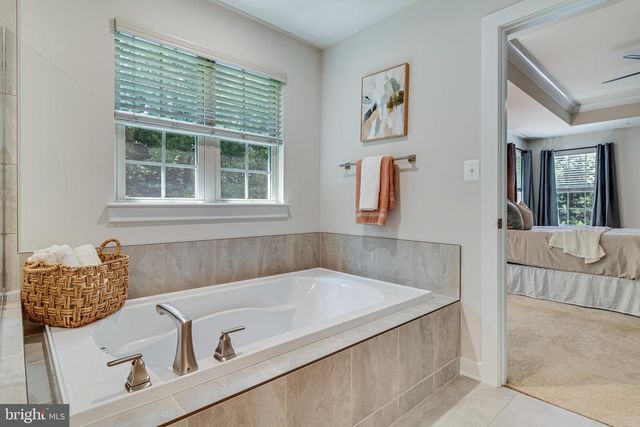 9731 PASSAGE DR, Upper Marlboro, MD 20772