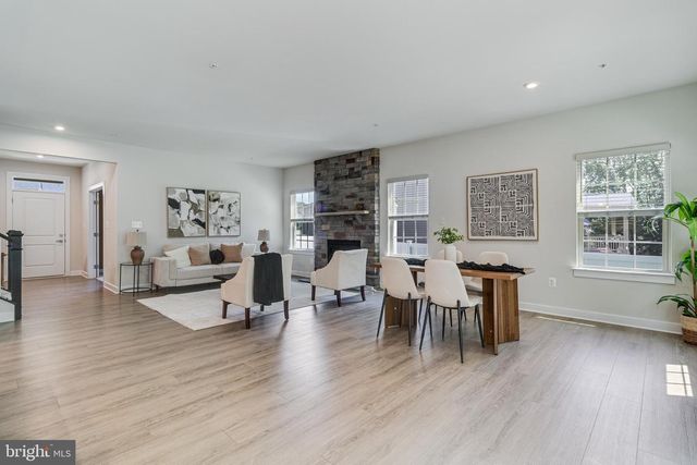 9731 PASSAGE DR, Upper Marlboro, MD 20772